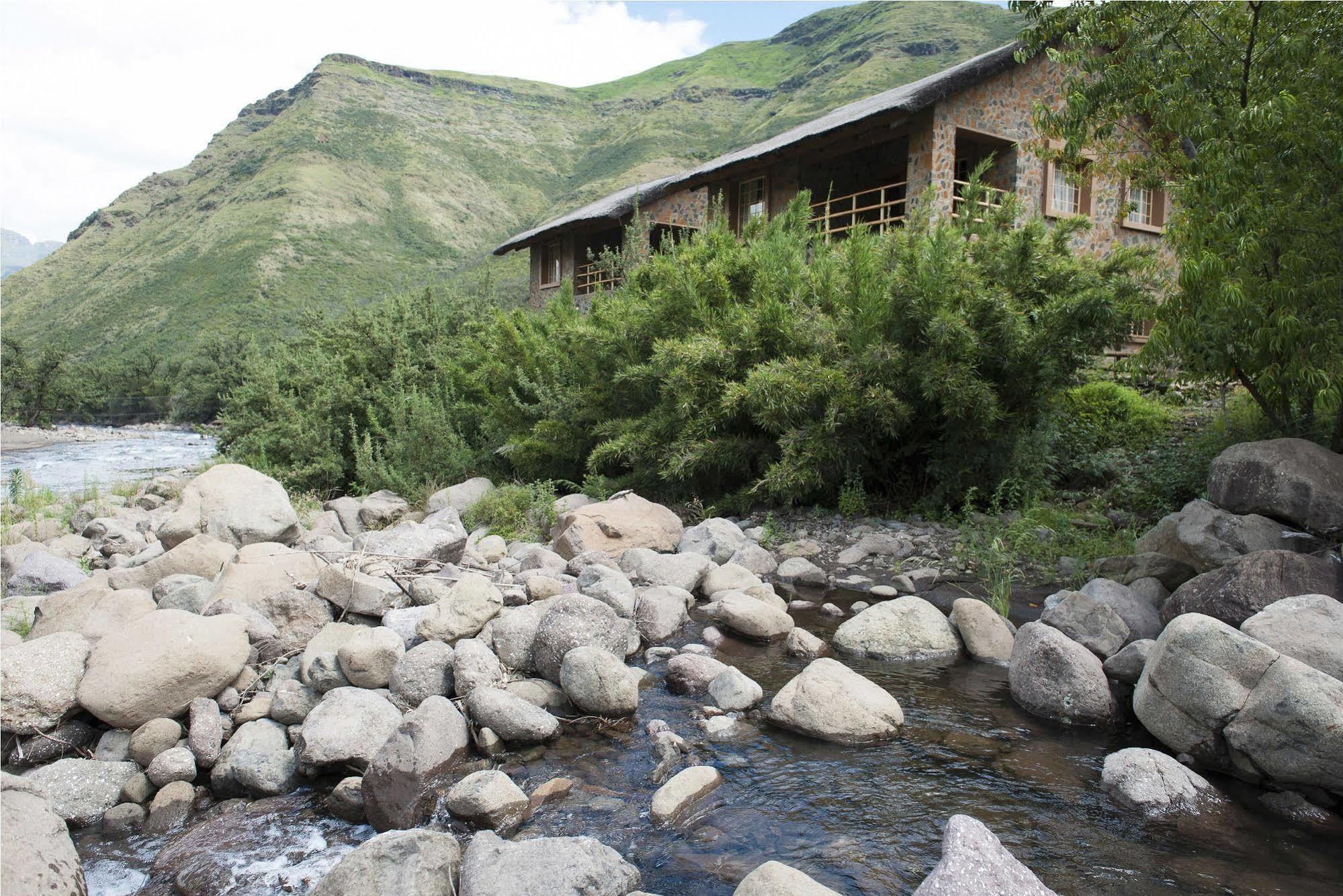 Butha-Buthe Maliba Mountain Lodge מראה חיצוני תמונה