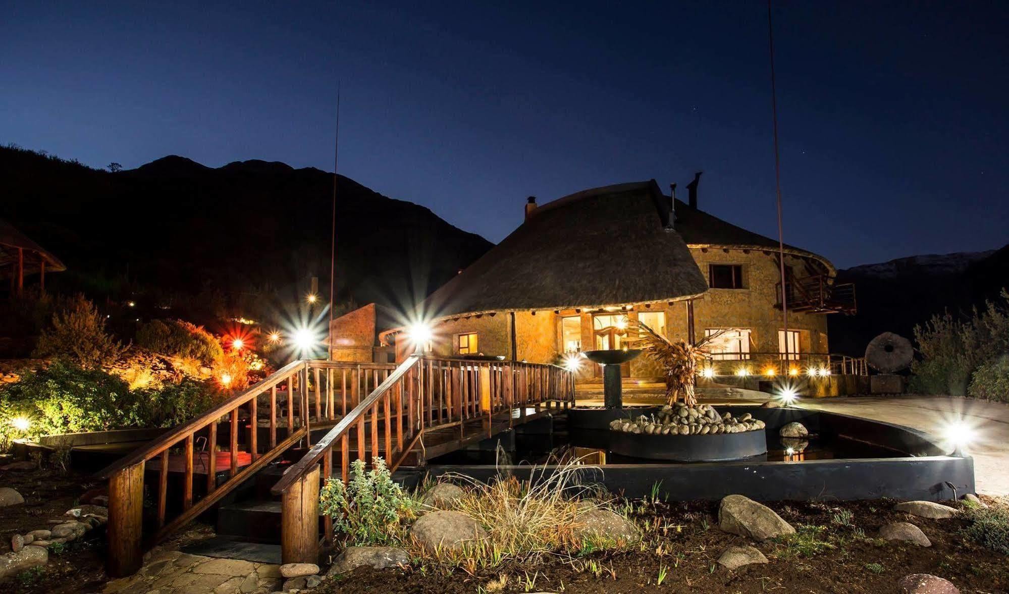 Butha-Buthe Maliba Mountain Lodge מראה חיצוני תמונה